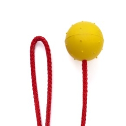Míček 5 cm, odolná (gumová) hračka z tvrdé gumy 60cm JK Animals